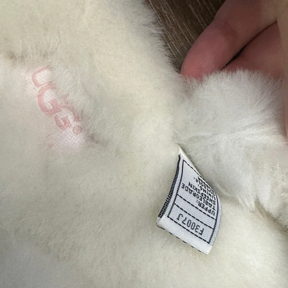 UGG Soft Cream Furry Slippers - Picture 2 of 6